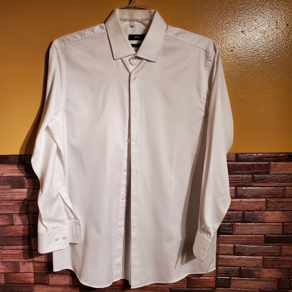 Hugo Boss Men's "Slim Fit White Long Sleeve Dress Shirt - Size 16 1/2